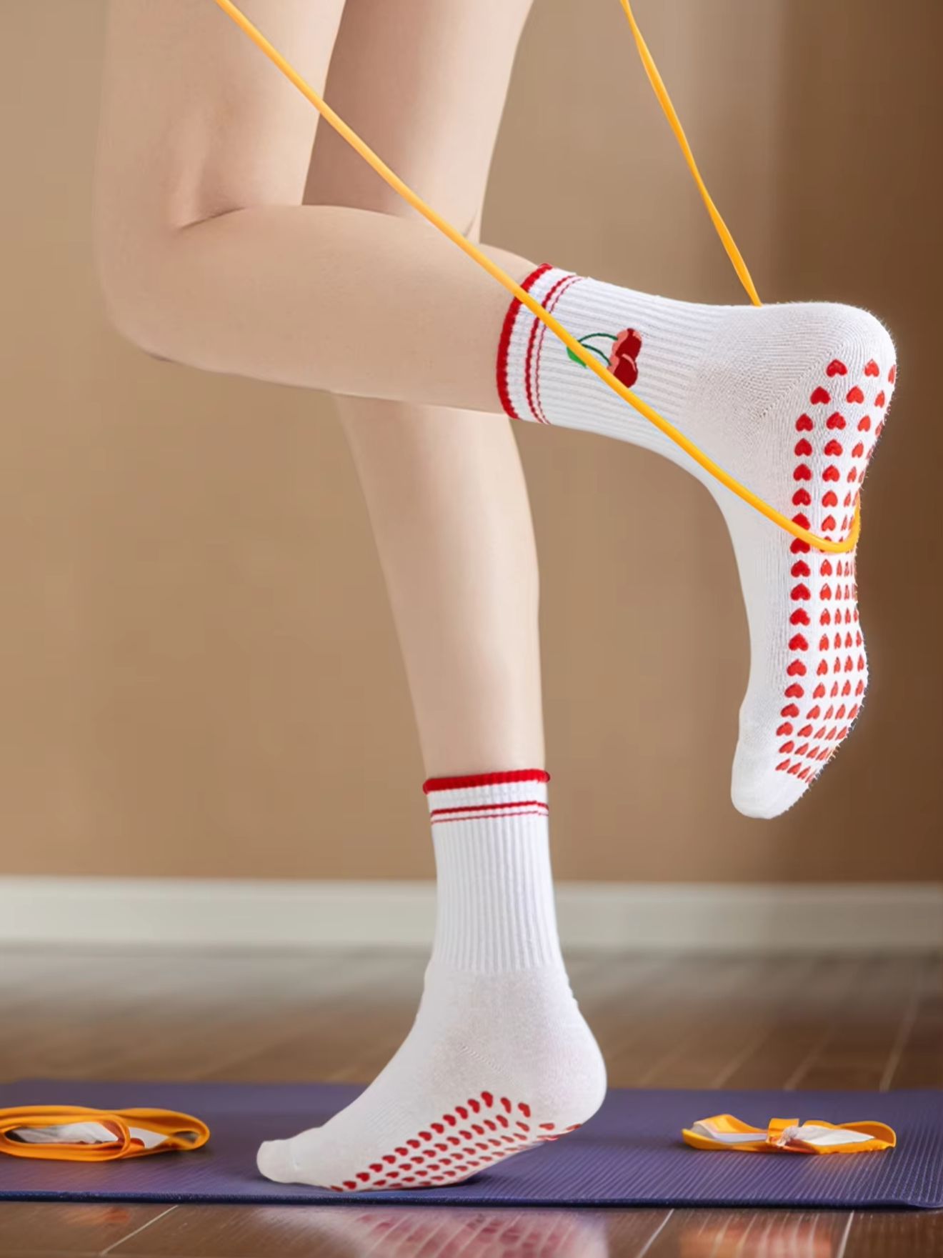 1 пара профессиональных носков – обзор и цена Fitness Yoga & Kickfit